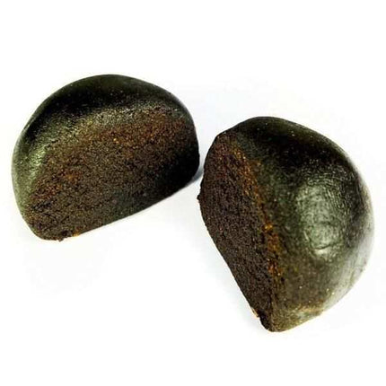Résine CBD Népalais, une extraction traditionnelle à la texture moelleuse et huileuse. Ce hash noir premium est réputé pour son arôme intense et sa concentration en cannabidiol, parfait pour une détente optimale. Disponible chez Herbeevor, spécialiste des résines CBD haut de gamme